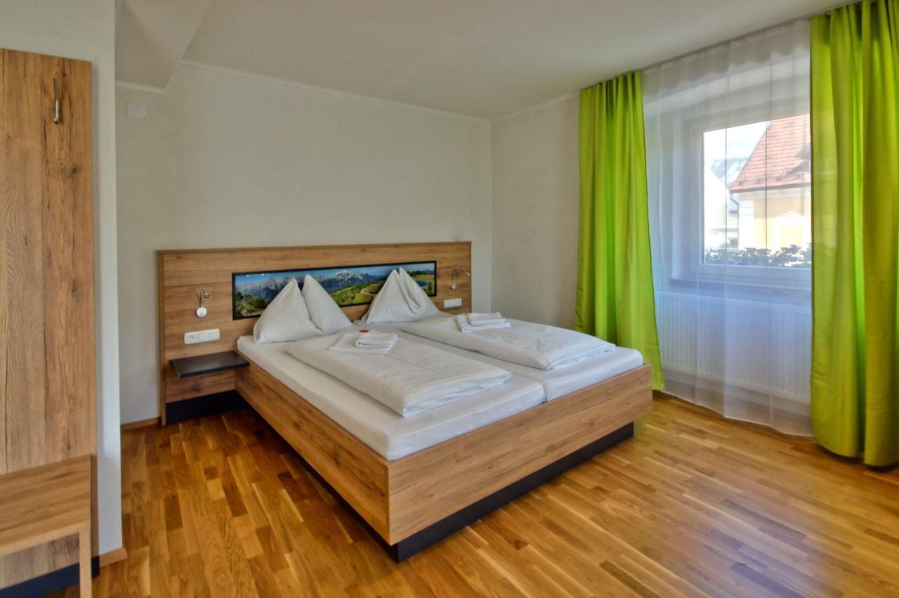 Hotel Restaurant Das Roessl Windischgarsten Bagian luar foto