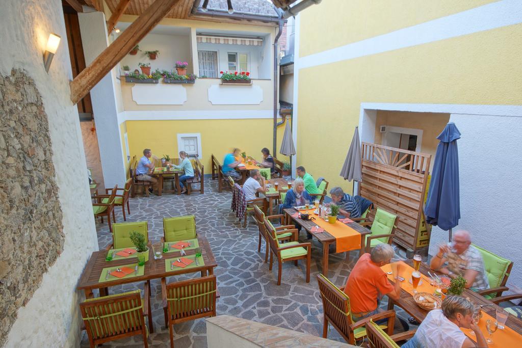 Hotel Restaurant Das Roessl Windischgarsten Bagian luar foto