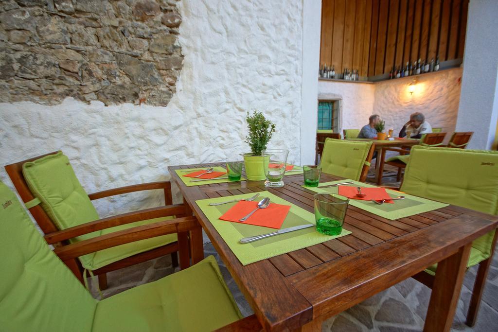 Hotel Restaurant Das Roessl Windischgarsten Bagian luar foto